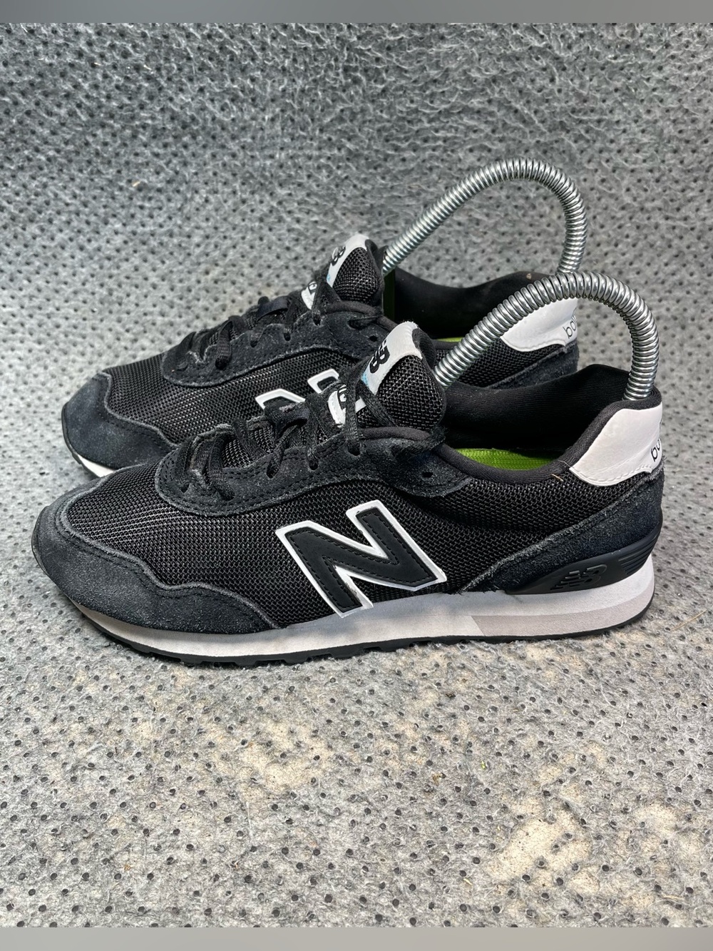 New Balance 515 Black Suede Shoes Size 5 Women’s